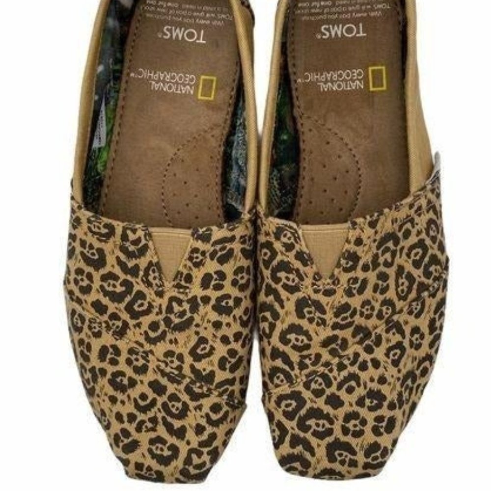Toms x National Geographic "Big Cats" slip on shoe